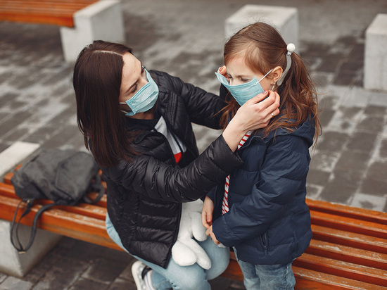 В Петербурге дети с COVID-19 поступают в больницы с 75% поражением легких