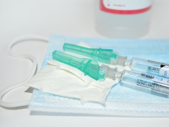 В ДНР вакцинировали от коронавируса 300 тысяч человек