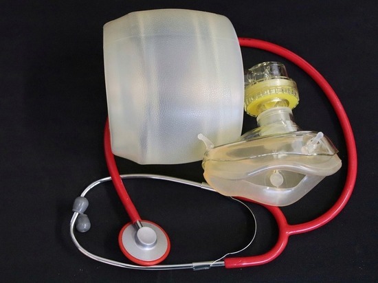 Новокузнецкие врачи отказываются лечить тяжелую пациентку в ковидарии