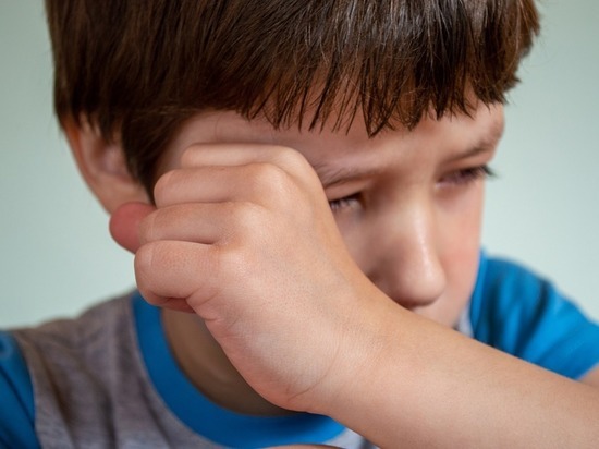 Двухлетний малыш из Луганска застрял в батарее