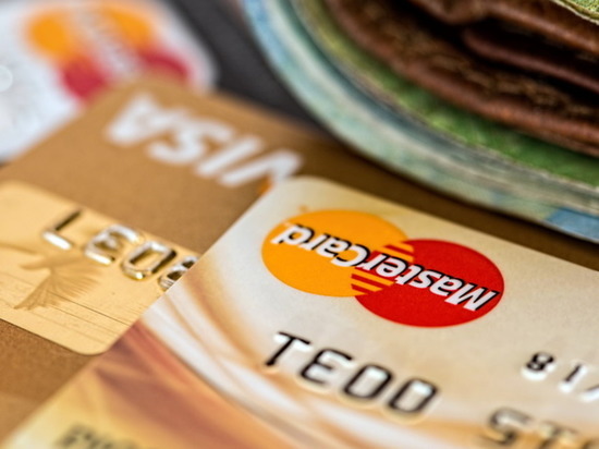 Финансист Бахтин объяснил, чем опасны кредитки и потребительские кредиты