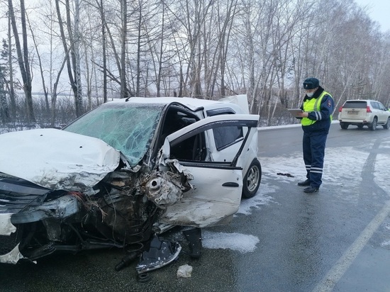 Четыре человека пострадали в столкновении пяти машин возле Каменска-Уральского