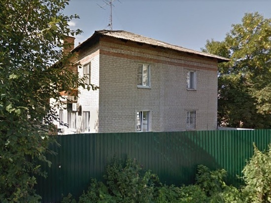 Многоквартирный дом остался без крыши в Екатеринбурге