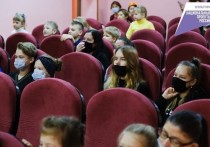 В канун Нового Года в рабочем посёлке Ильинка Икрянинского района в местном ДК открыли кинозал