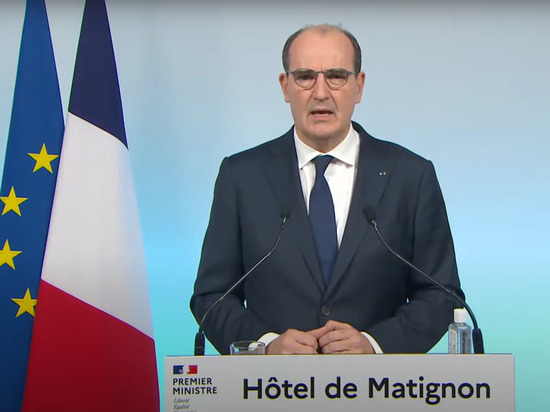 Премьер Франции спрогнозировал доминирование омикрон-штамма в начале года