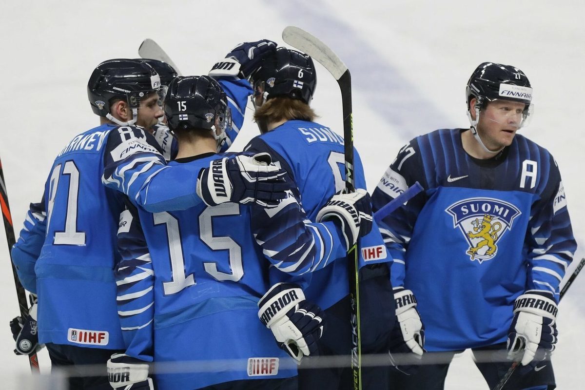 Сборная Финляндии обыграла Канаду и одержала вторую победу на Кубке Первого  канала - МК