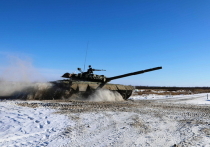 В боевых стрельбах, которые на этот раз проходят на полигоне «Бикинский», принимают участие почти 300 танкистов мотострелкового соединения Восточного военного округа