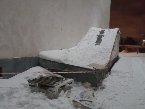 Подросток провалился в глубокий колодец в Архангельске