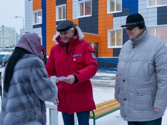 В Магадане получили ключи от новых квартир жители аварийных домов из городских округов