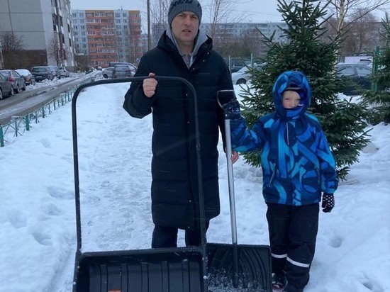 Вице-мэр Великого Новгорода призвал горожан помочь службам в уборке снега