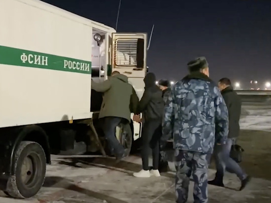 Он скрылся на Украине, где его объявили мертвым