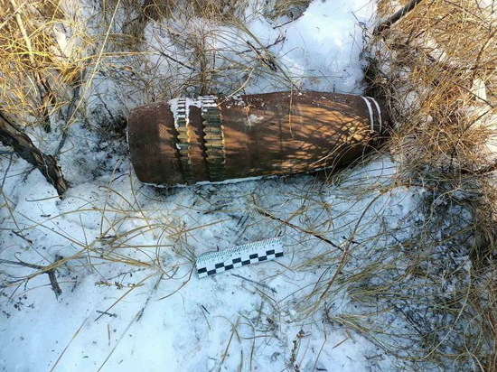 На берегу реки в Бурятии нашли учебный снаряд