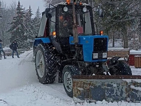 Белгородцы могут пожаловаться на плохую уборку двора и дорог от снега