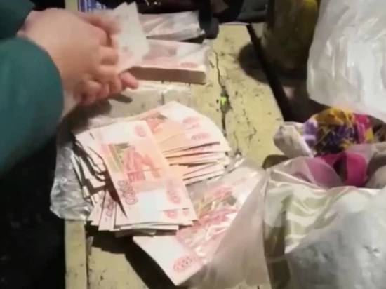 Найден тайник кассирши из Ачинска с частью украденных денег