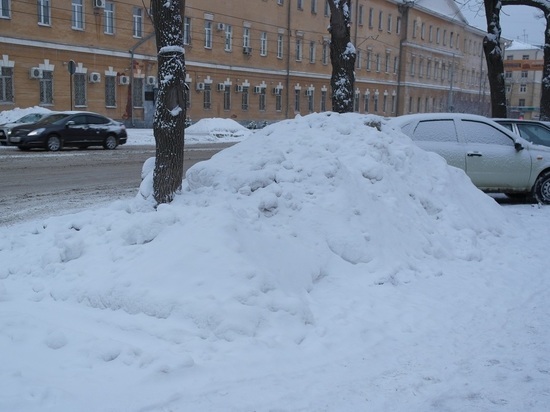 Проблемы с водителями, вывозящими снег, возникли в Екатеринбурге