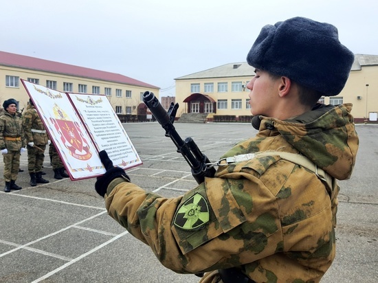 В Астрахани новобранцы батальона Росгвардии присягнули на верность Родине