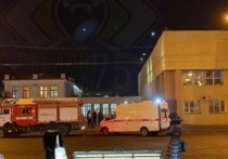 Эвакуацию провели сотрудники полиции из здания железнодорожного вокала в Чите из-за сообщения о бесхозной сумки