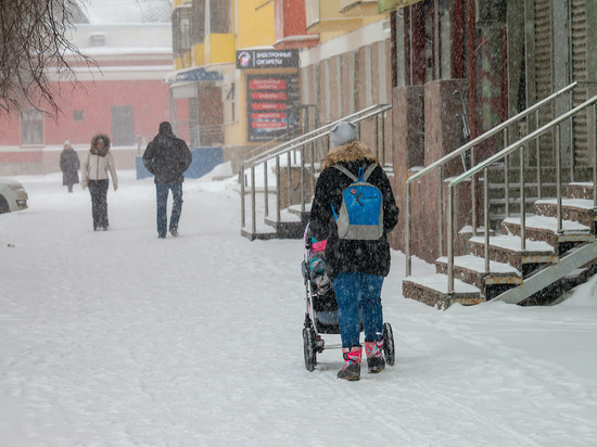 В Челябинской области до +1, сильный снег, на дорогах гололед