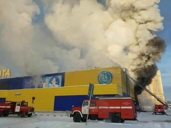 Подробности тушения пожара в гипермаркете «Лента» в Томске