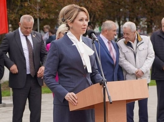 Заместитель брянского губернатора стала заслуженным врачом России