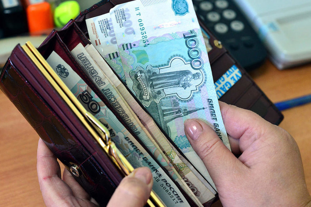 Средняя зарплата в Костромской области за десять месяцев выросла на 9,3%
