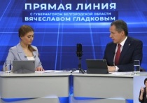 Во время прямой линии 21 декабря Вячеславу Гладкову задали вопрос о возвращении режима QR-кодов