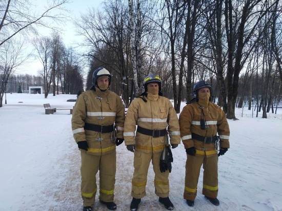 Учения МЧС в Смоленске: как спасти человека из ледяных объятий воды
