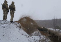 Пограничники вооруженных сил Украины продолжают работы по укреплению границы с Россией, несмотря на окончание сезона проведения инженерных работ и морозы