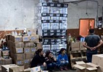 В ходе рейда сотрудники полиции Владивостока обнаружили в районе улицы Фадеева подпольный цех по изготовлению брендовых продуктов питания из дешевого сырья
