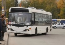 В Барнауле кондуктор автобуса № 20 не разрешила посадить на сиденье потерявшую сознание пассажирку