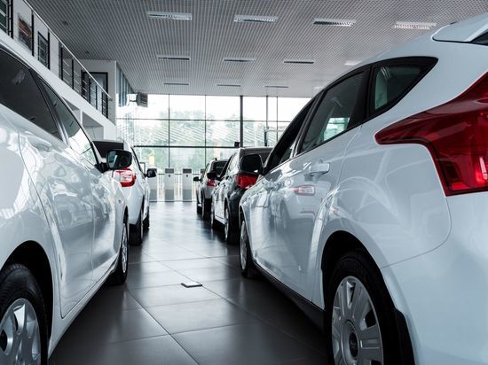  Автомобили на калининградском авторынке выросли в цене почти на 10 % за год