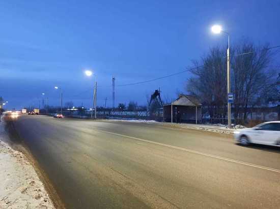 В Омске построили новую линию наружного освещения за 1,5 миллиона рублей