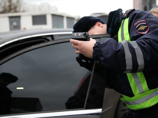 Госдума ввела уголовное наказание для лихачей на дорогах
