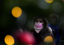 По мере приближения рождественских и новогодних каникул население и власти стран охваченной эпидемией коронавируса Европы оказываются во все более сложном положении