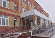 Возводимое по нацпроекту «Образование» здание школы в поселке Медведево сдано на полгода раньше запланированного.