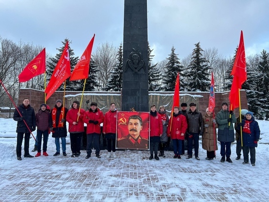 В Курске предложили установить памятник вождю Иосифу Сталину