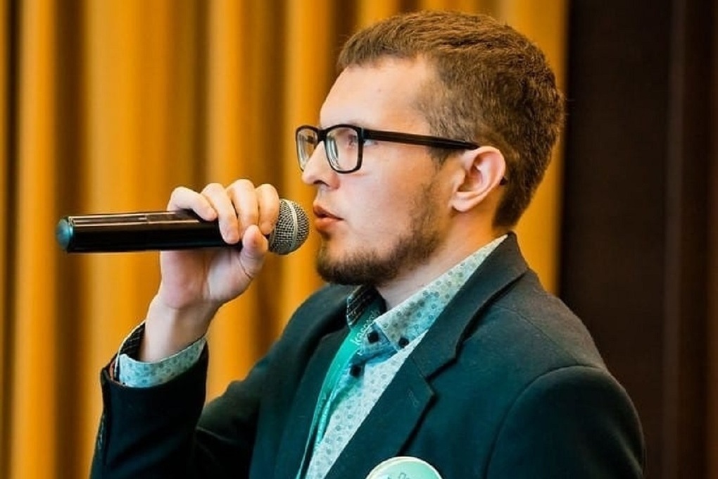 российские журналисты. вызвать журналиста. вызвать журналиста. рейтинг журналистов россии. фото с выставки васюковича.