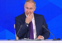 Президент РФ Владимир Путин прокомментировал финансовую политику страны