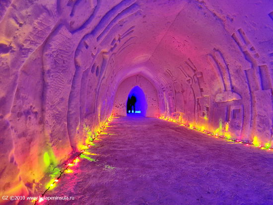 Лабиринты снов ждут гостей Снежной деревни в Мурманской области