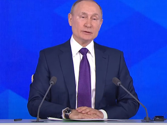 «Полная нищета»: Путин рассказал о «плюющих в экран» украинцах