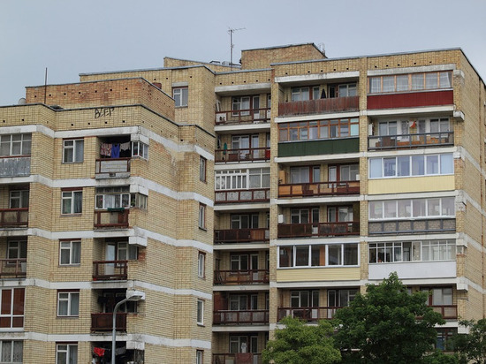 Жительница Вязьмы незаконно прописала в квартире 5 человек