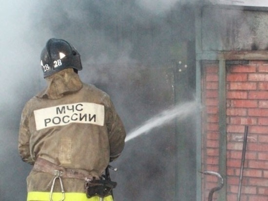 В Смоленске на Петра Алексеева горел подвал дома, есть пострадавшие