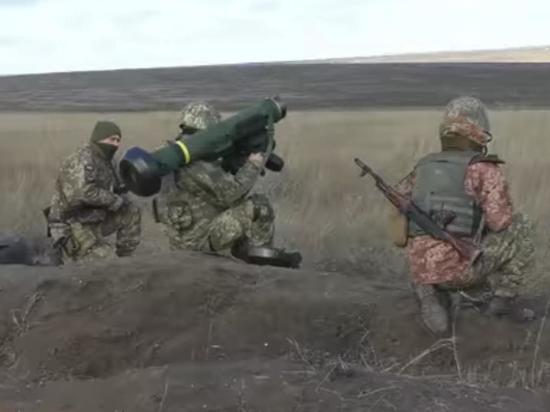 Появилось видео стрельб из "Джавелинов" в Донбассе