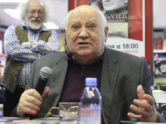 Горбачев объяснил расширение НАТО на восток после развала СССР