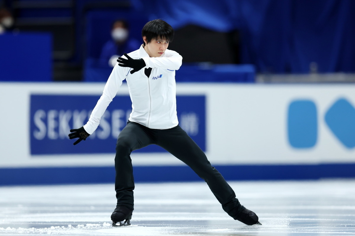 Johnny Weir and Yuzuru Hanyu