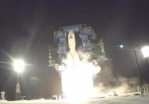 Источник сообщил, что испытательный пуск тяжелой ракеты-носителя "Ангара-А5", который должен был состояться 24 декабря на космодроме в Плесецке, перенесли из-за сбоя в наземном комплексе