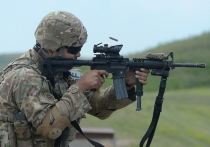 На линии соприкосновения огня в Донбассе находится более 4 тысяч американских военных инструкторов