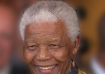 Министр спорта, искусств и культуры ЮАР Нати Мтетва заявил, что власти страны намереваются вернуть в Южную Африку ключ от тюремной камеры бывшего президента страны Нельсона Манделы на острове Роббен