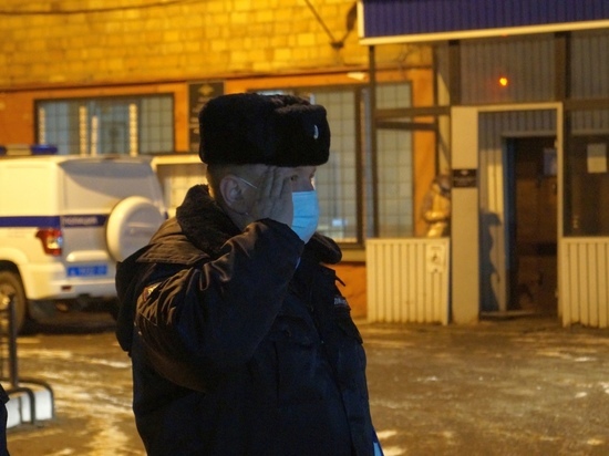 Полиция начала проверку информации о замерзшем ребенке в Красноярске