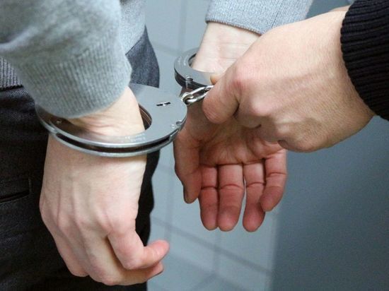 В Сланцах собутыльник вогнал подругу в кому